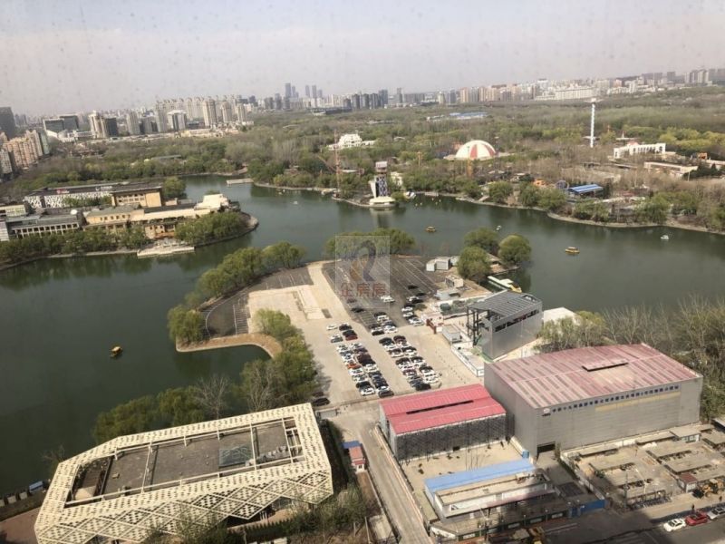 骏豪中央公园广场