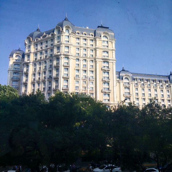 国旅大厦（国旅王府大厦）