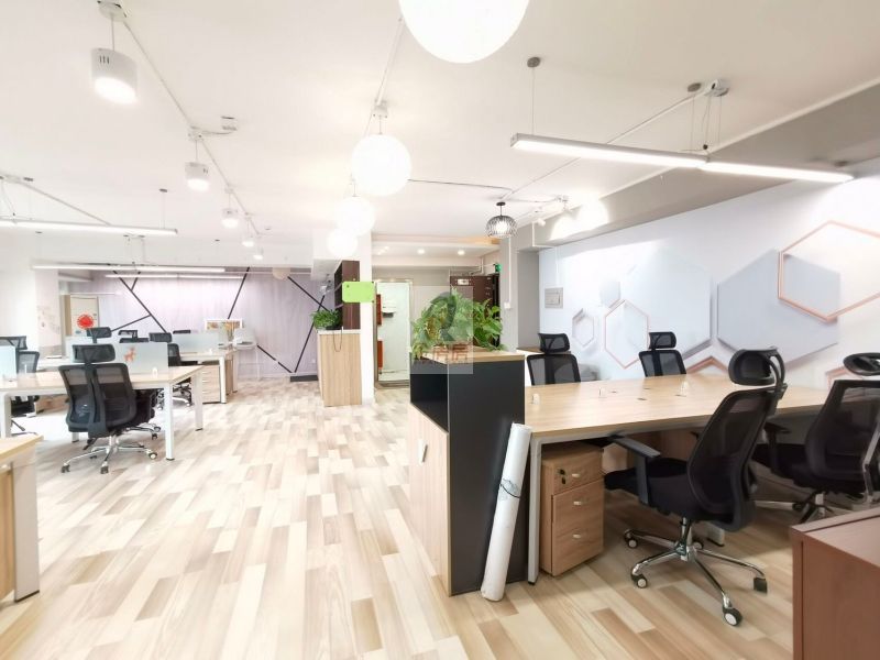 凯旋中心（凯旋城）