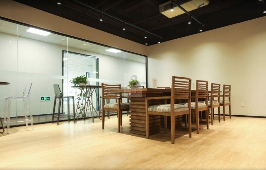 国旅大厦（国旅王府大厦）