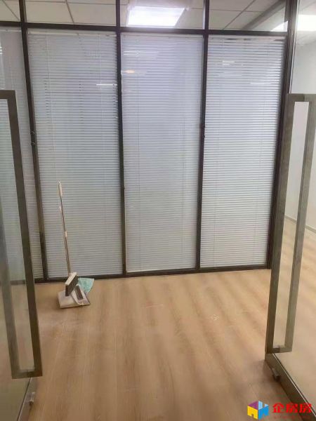 南新仓商务大厦（南新仓国际大厦）