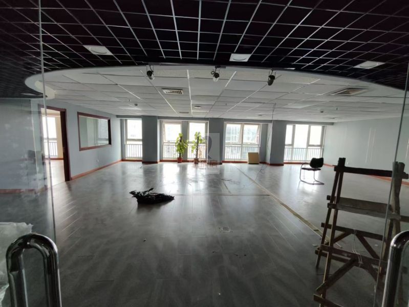 凯旋中心（凯旋城）