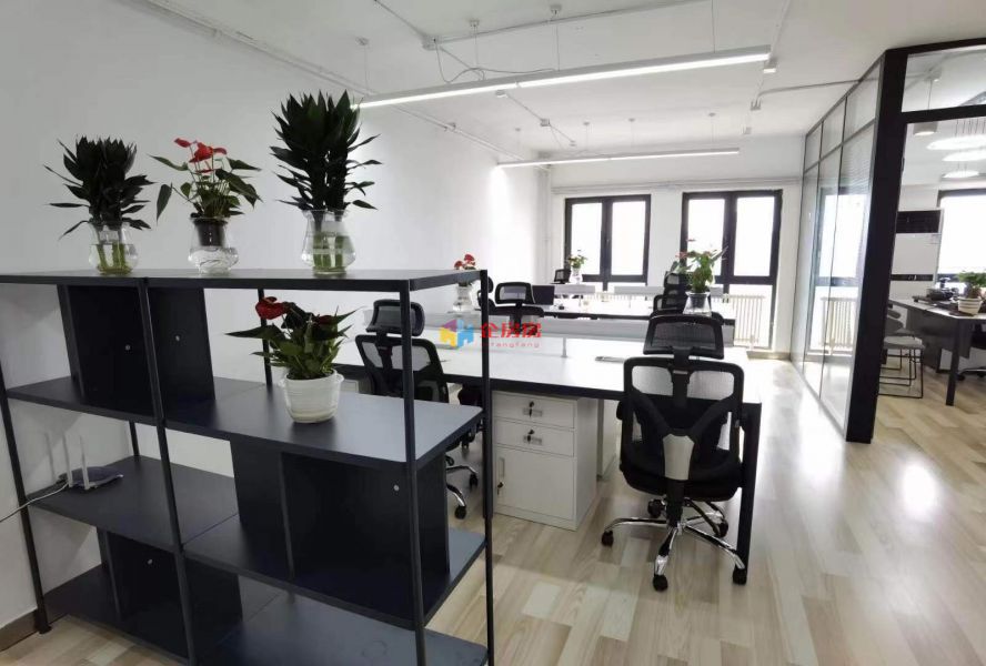 凯旋中心（凯旋城）