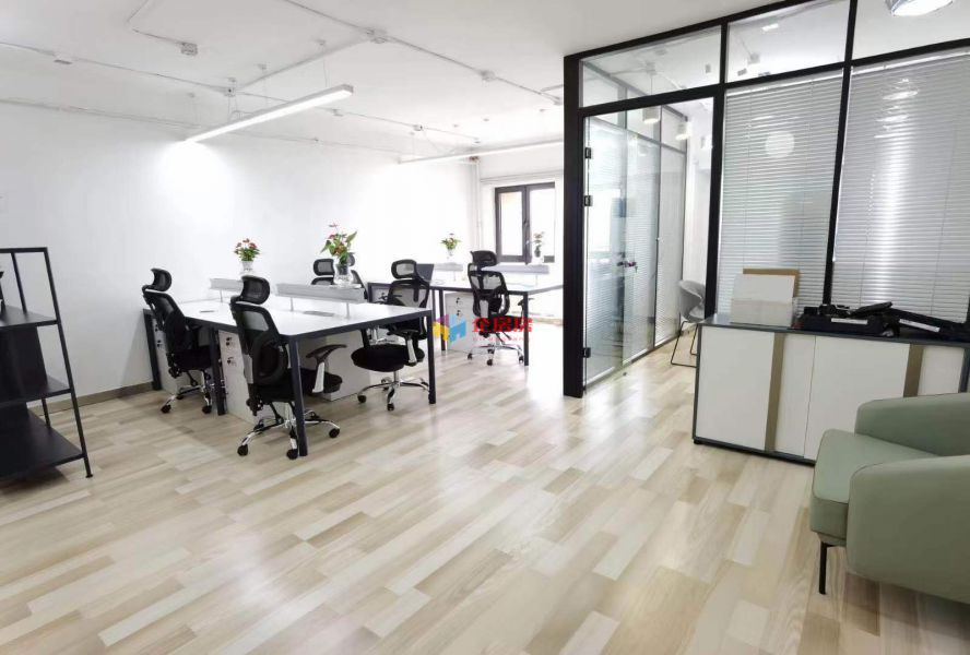 凯旋中心（凯旋城）