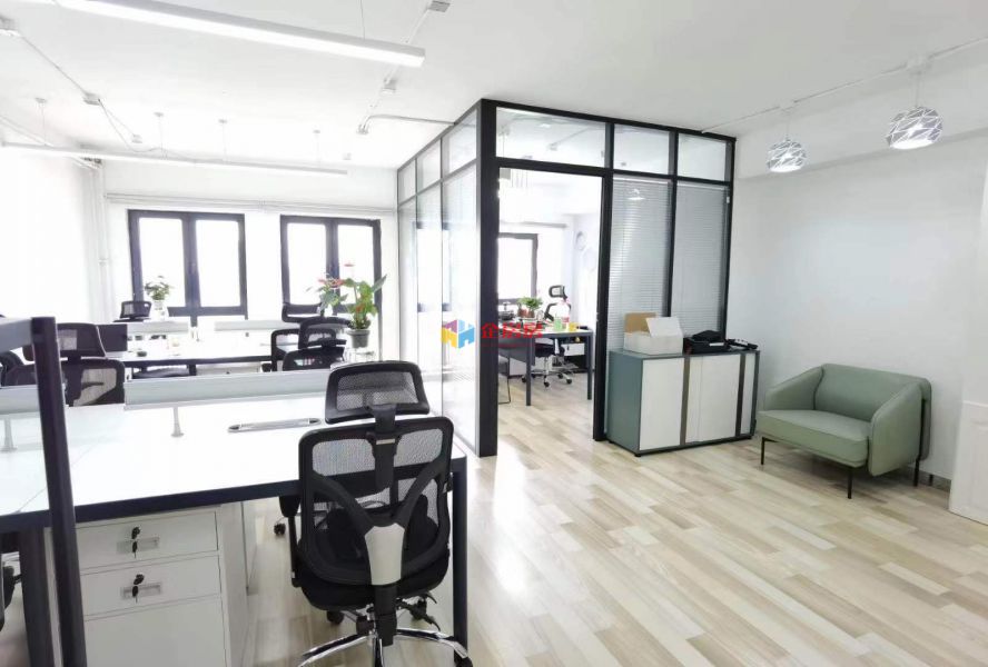 凯旋中心（凯旋城）