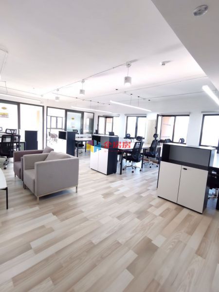 凯旋中心（凯旋城）