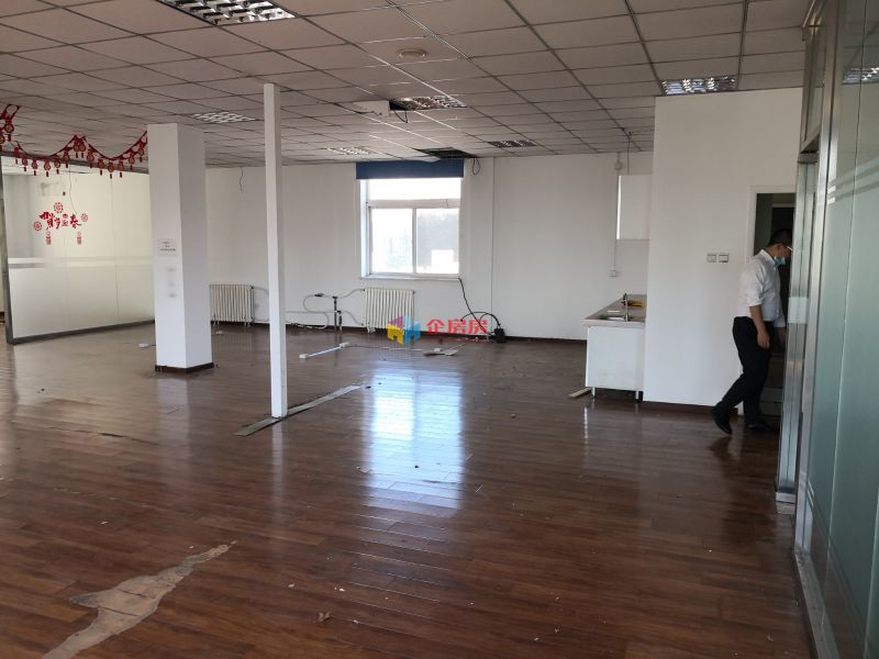 海通时代商务中心