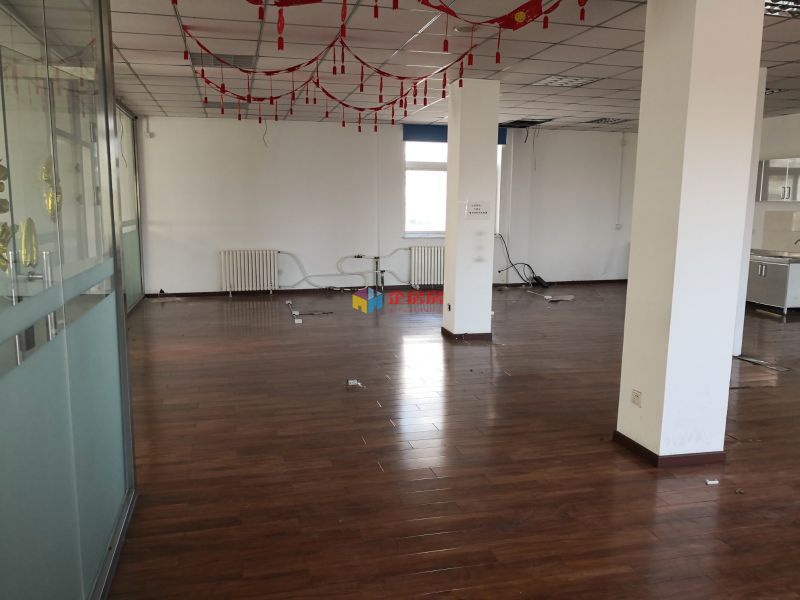 海通时代商务中心