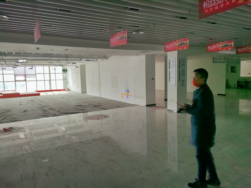 凯旋中心（凯旋城）