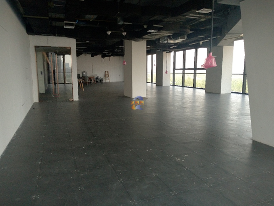 骏豪中央公园广场