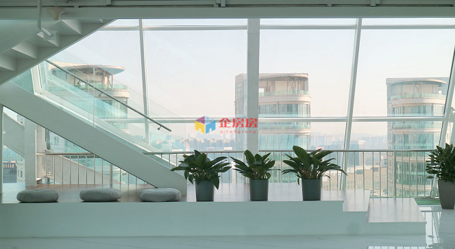 总部基地之总部广场