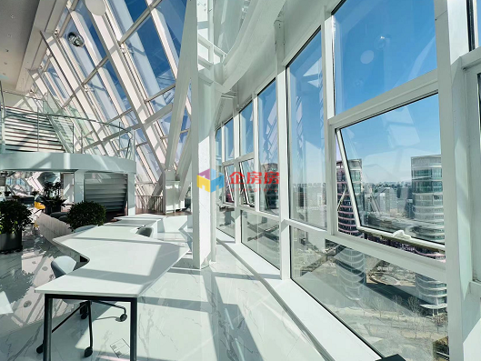 总部基地之总部广场