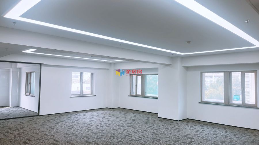 荷华国际大厦（万豪国际酒店）