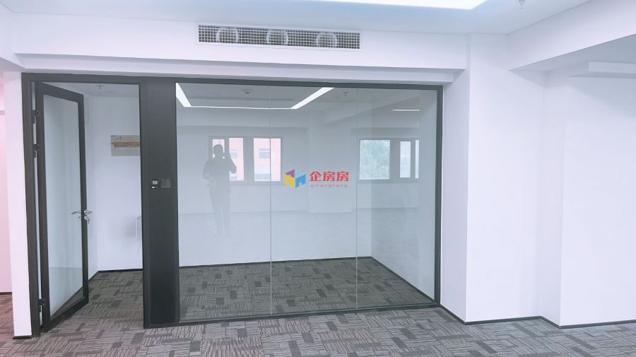 荷华国际大厦（万豪国际酒店）