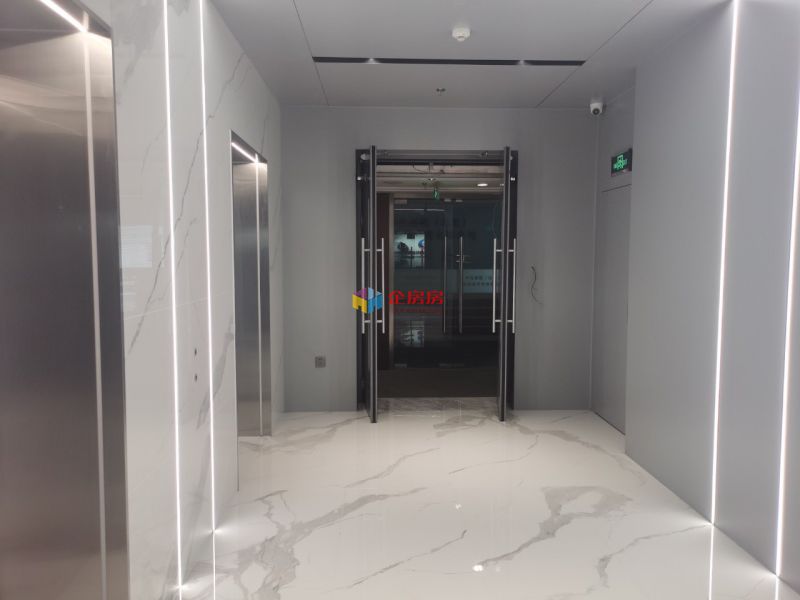 荷华国际大厦（万豪国际酒店）