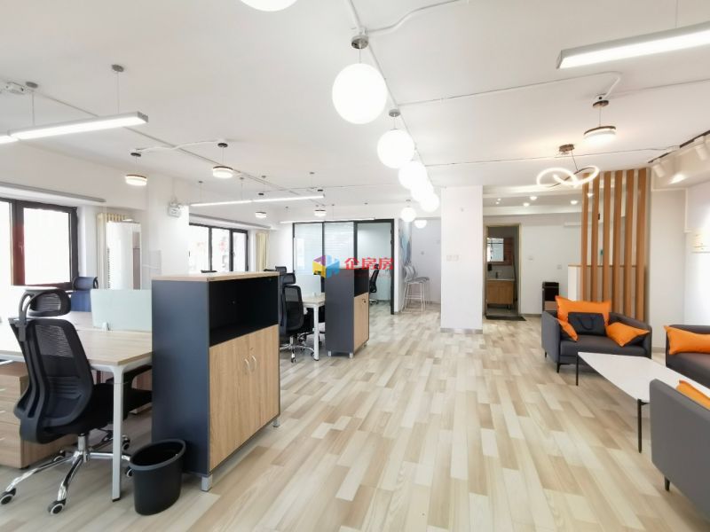 凯旋中心（凯旋城）