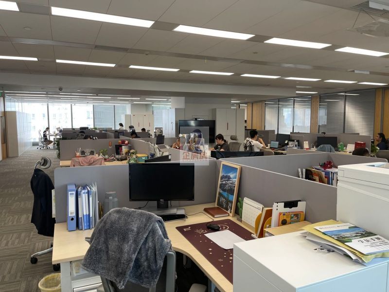 中邮保险玖安广场（原中粮置地广场）