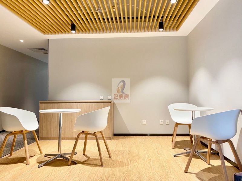 远洋国际中心A座