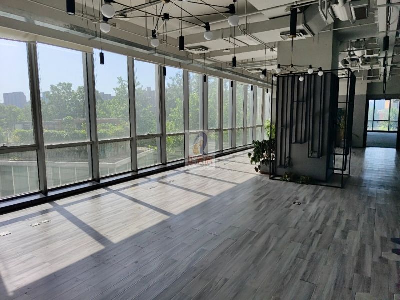 北京国际大厦（巧克力大厦）