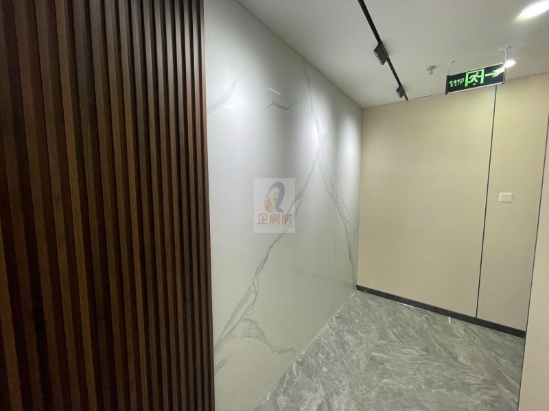 远洋国际中心CD座