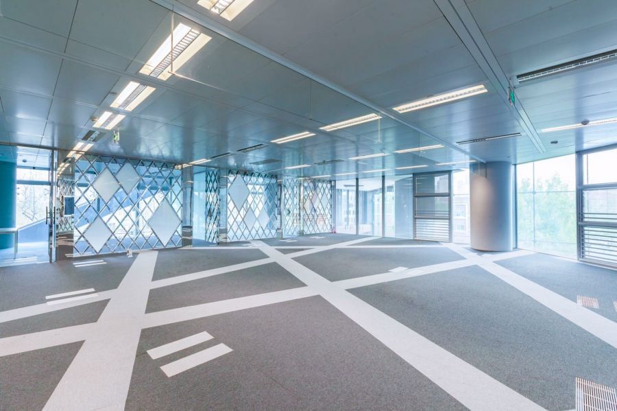 侨福芳草地大厦