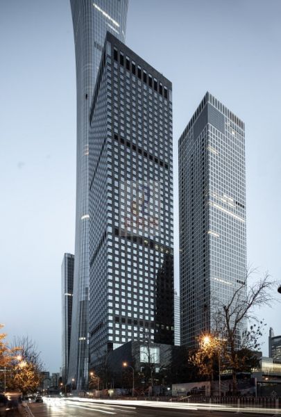 众秀大厦（清华大学光华路校区）