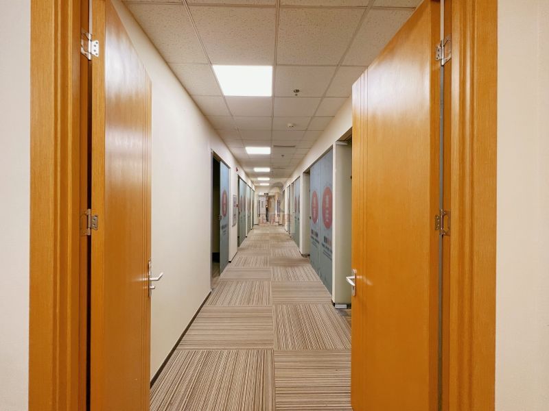 金龙大厦（金龙建国温泉酒店）