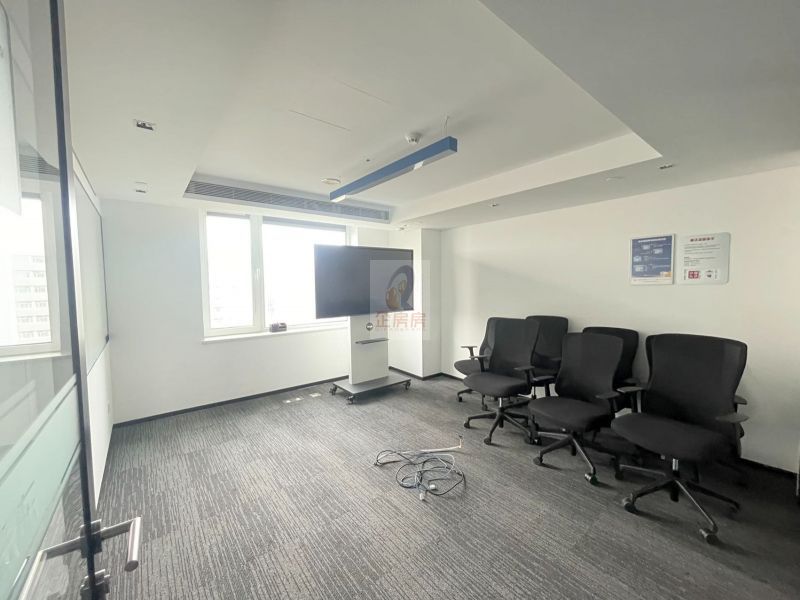 京东科技大厦（原翠宫饭店）