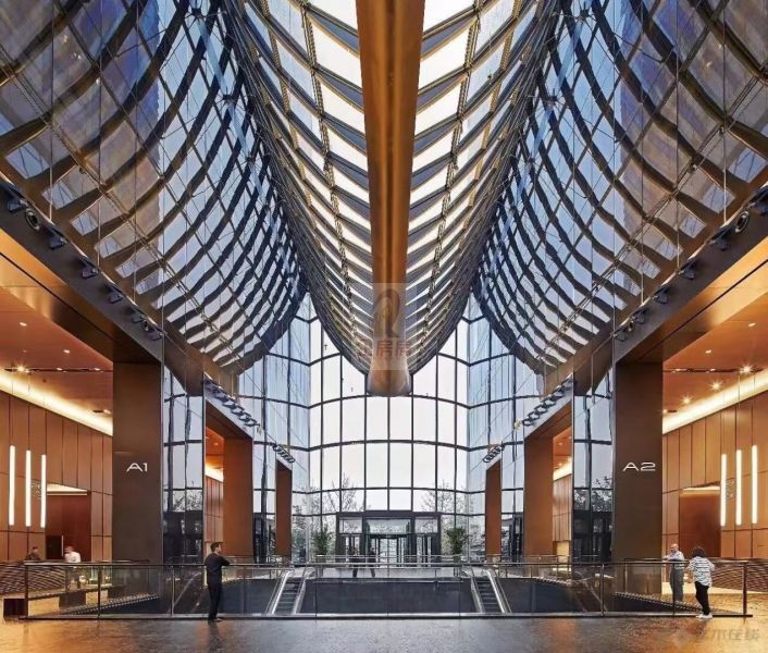 骏豪中央公园广场