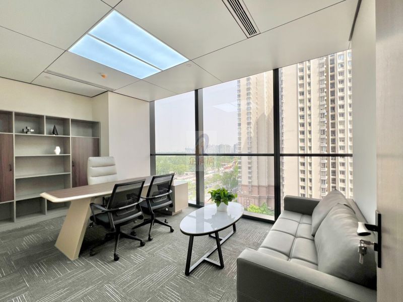 骏豪中央公园广场