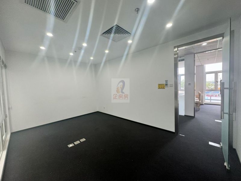 中关村软件园信息中心 