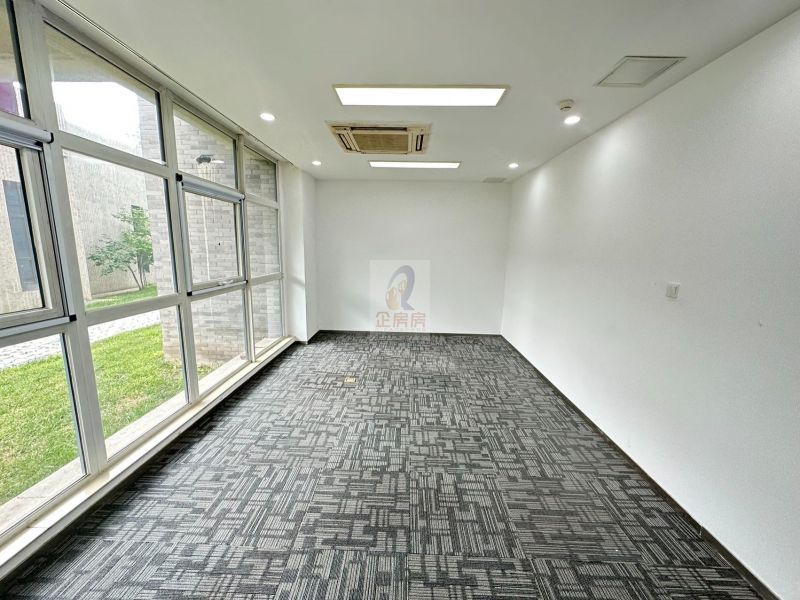 东亿国际传媒产业园