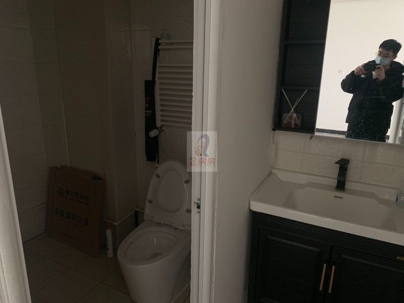 中国铁建广场E座