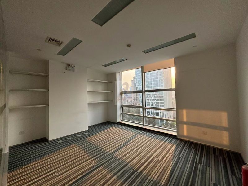 友邦金融中心（原博瑞大厦）