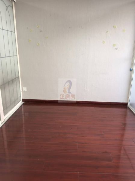 万通金融中心（原万通新世界中心）