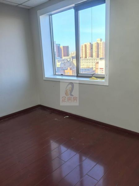 万通金融中心（原万通新世界中心）