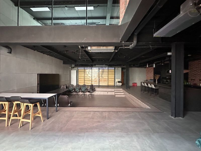 吉里国际艺术区 