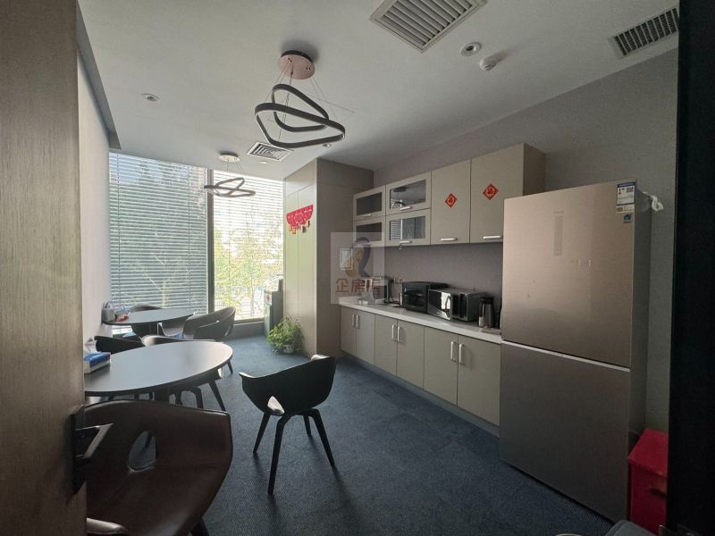 中邮保险玖安广场（原中粮置地广场）