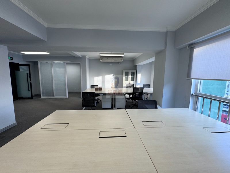 东亿国际传媒产业园