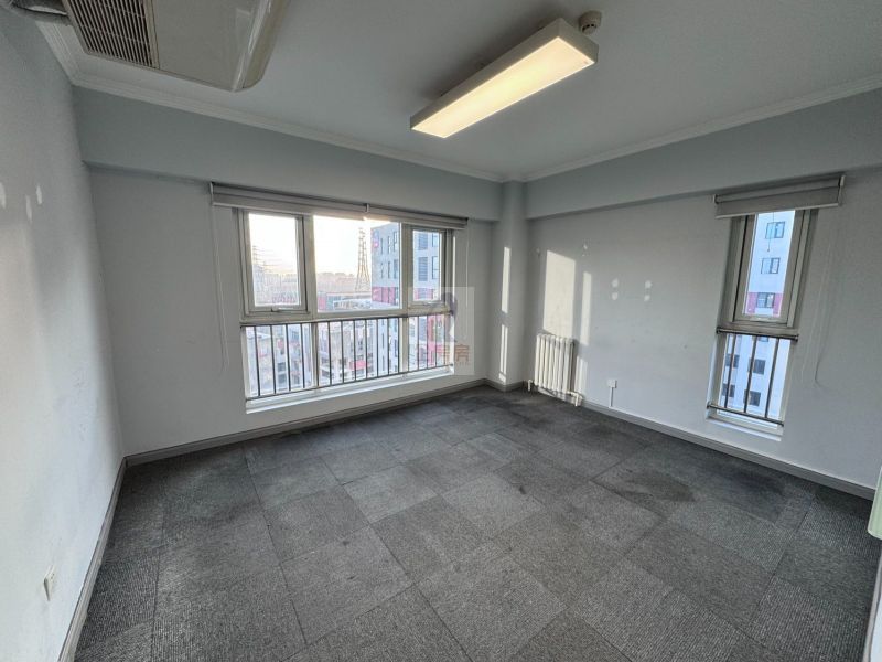 东亿国际传媒产业园