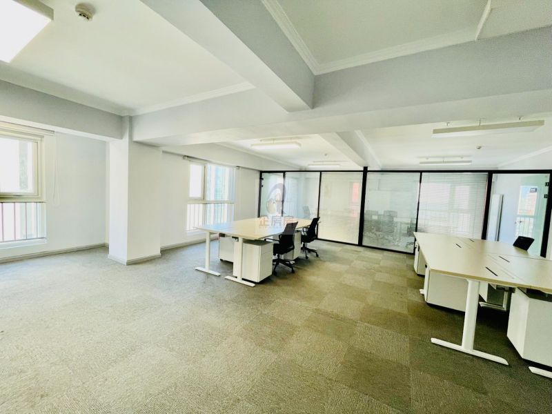 东亿国际传媒产业园