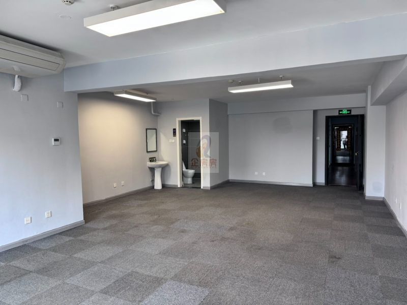 东亿国际传媒产业园