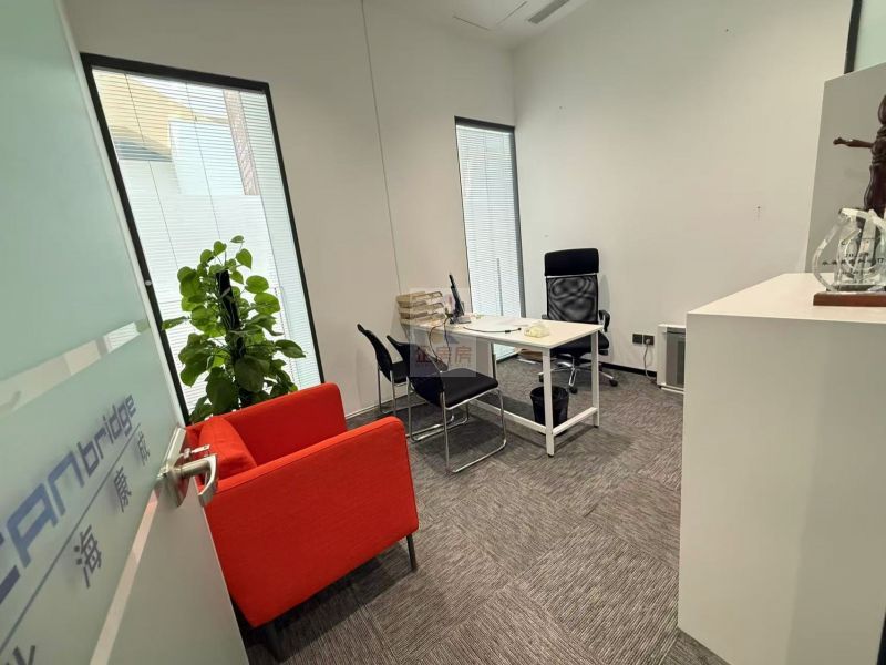 龙湖蓝海引擎产业园