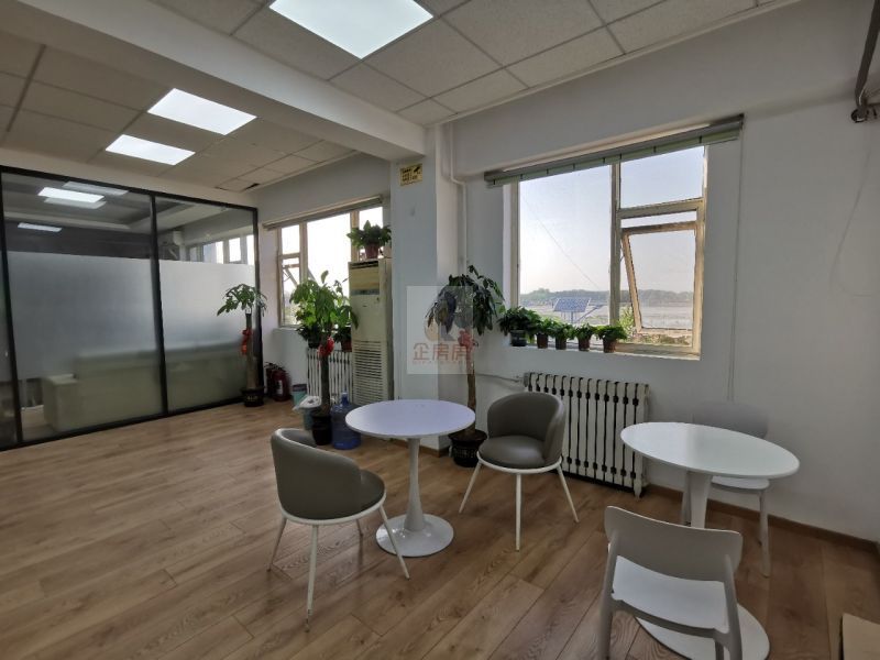 天通伟业写字楼