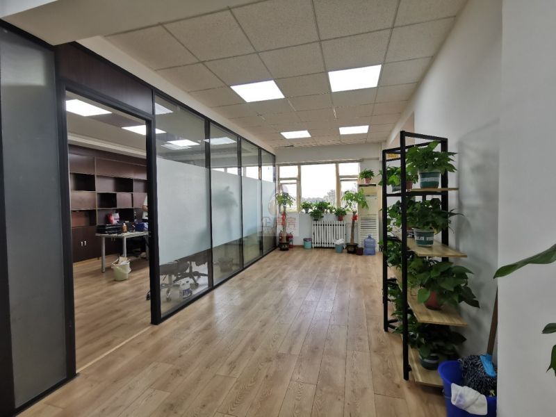 天通伟业写字楼