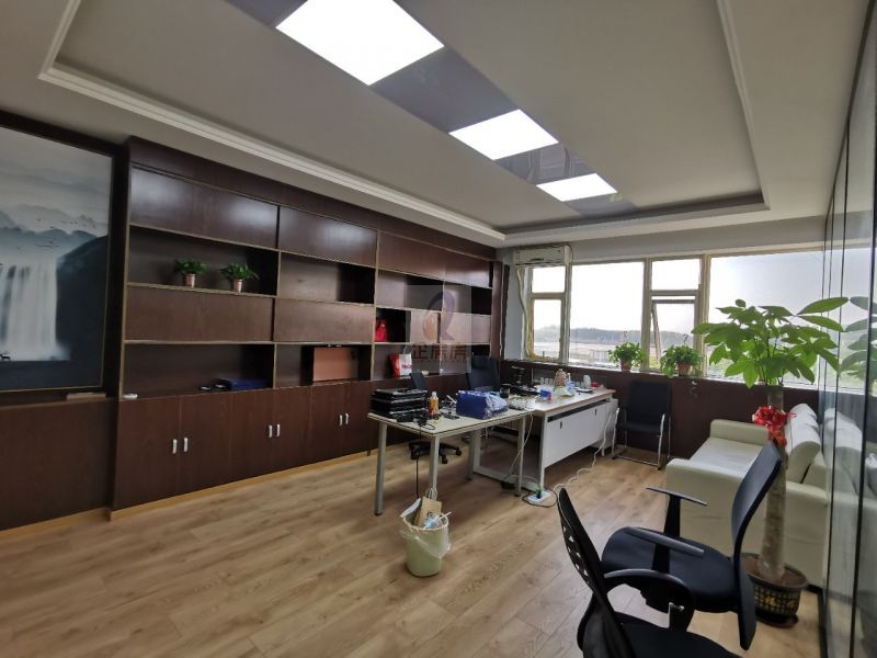 天通伟业写字楼