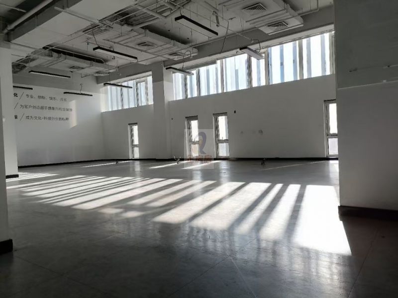 宝蓝金融创新中心 