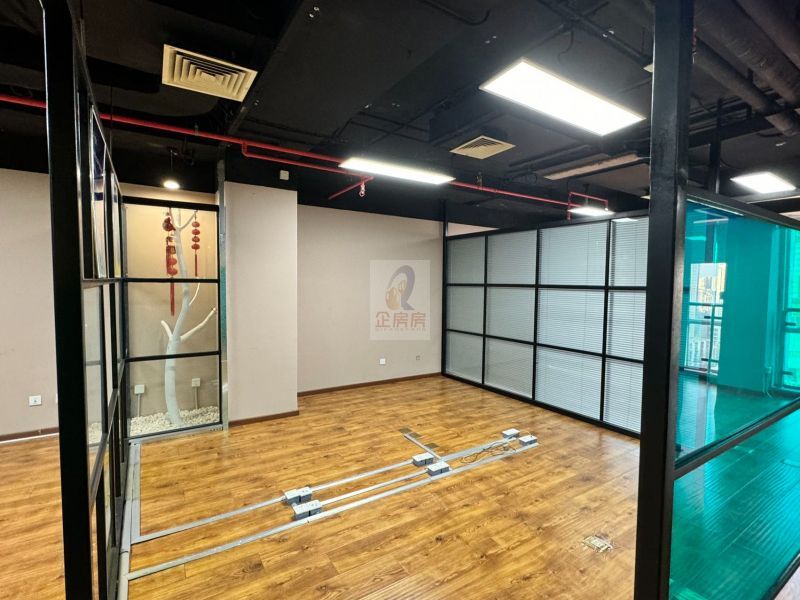 能+中心（金泰国益大厦）