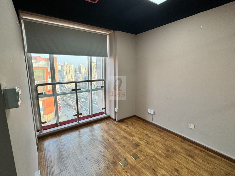 能+中心（金泰国益大厦）