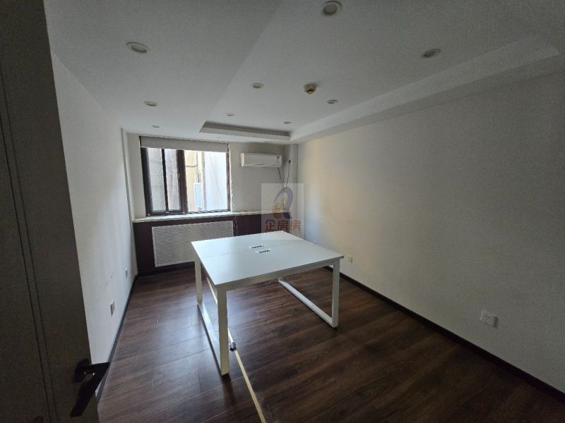 海通时代商务中心